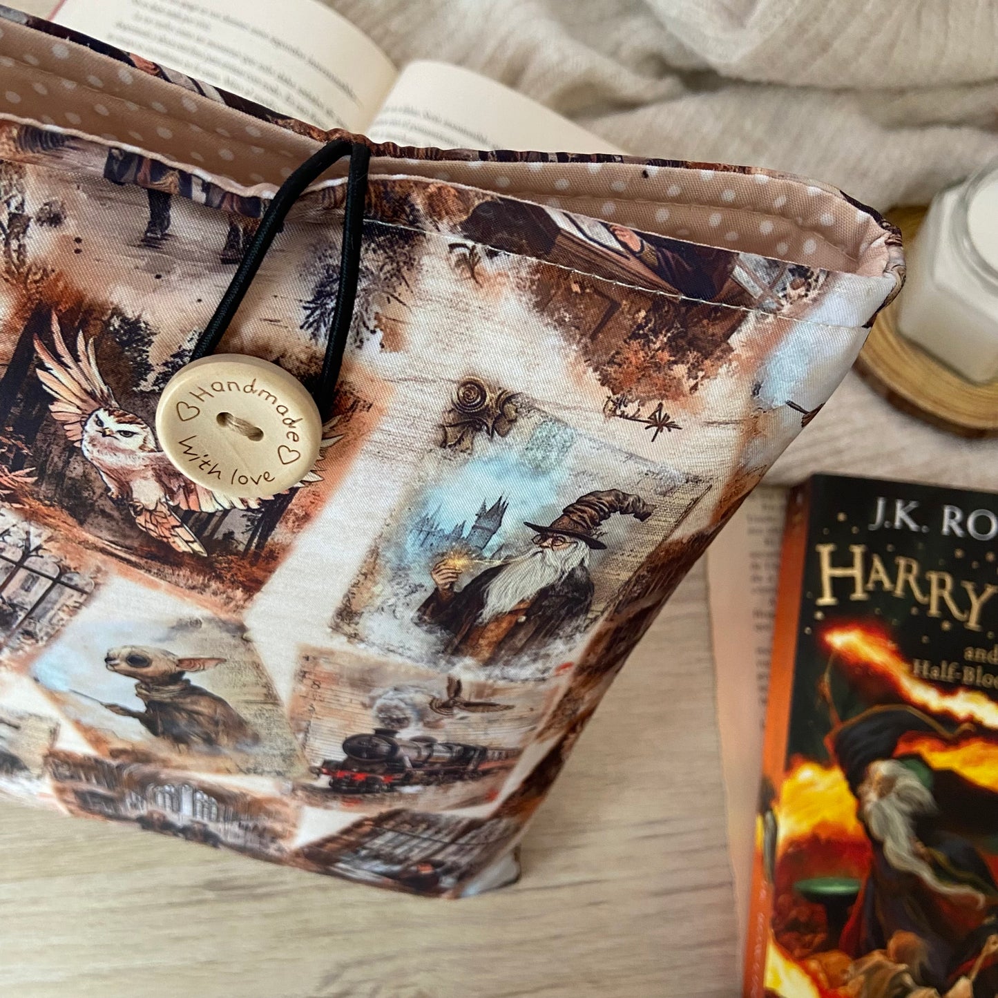 Funda literaria collage Hogwarts