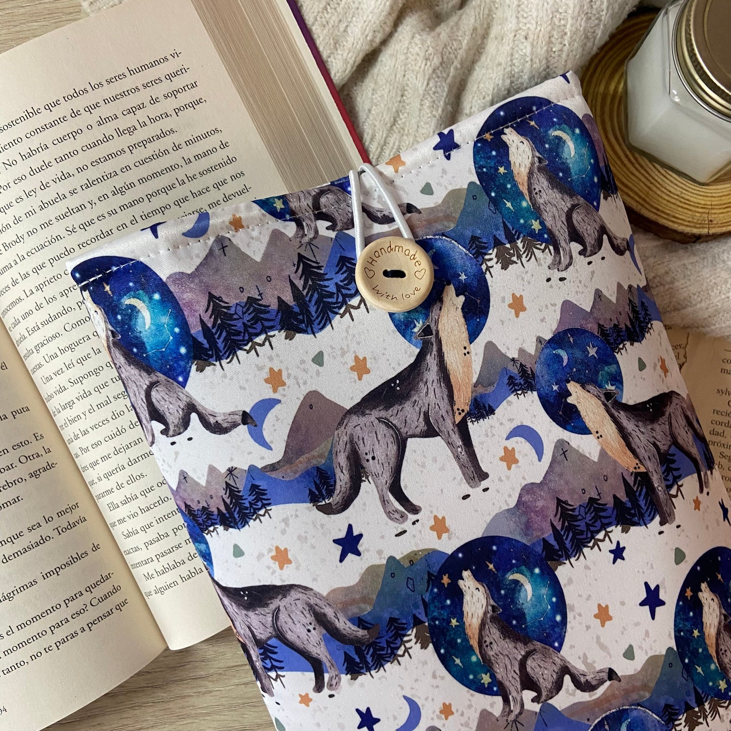 Funda literaria lobos