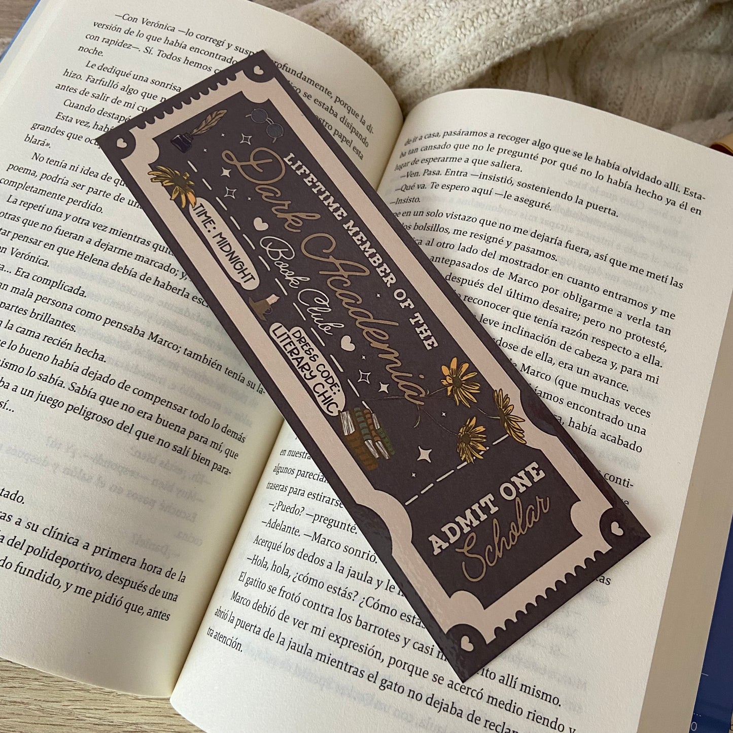 Marcapáginas Dark Academia