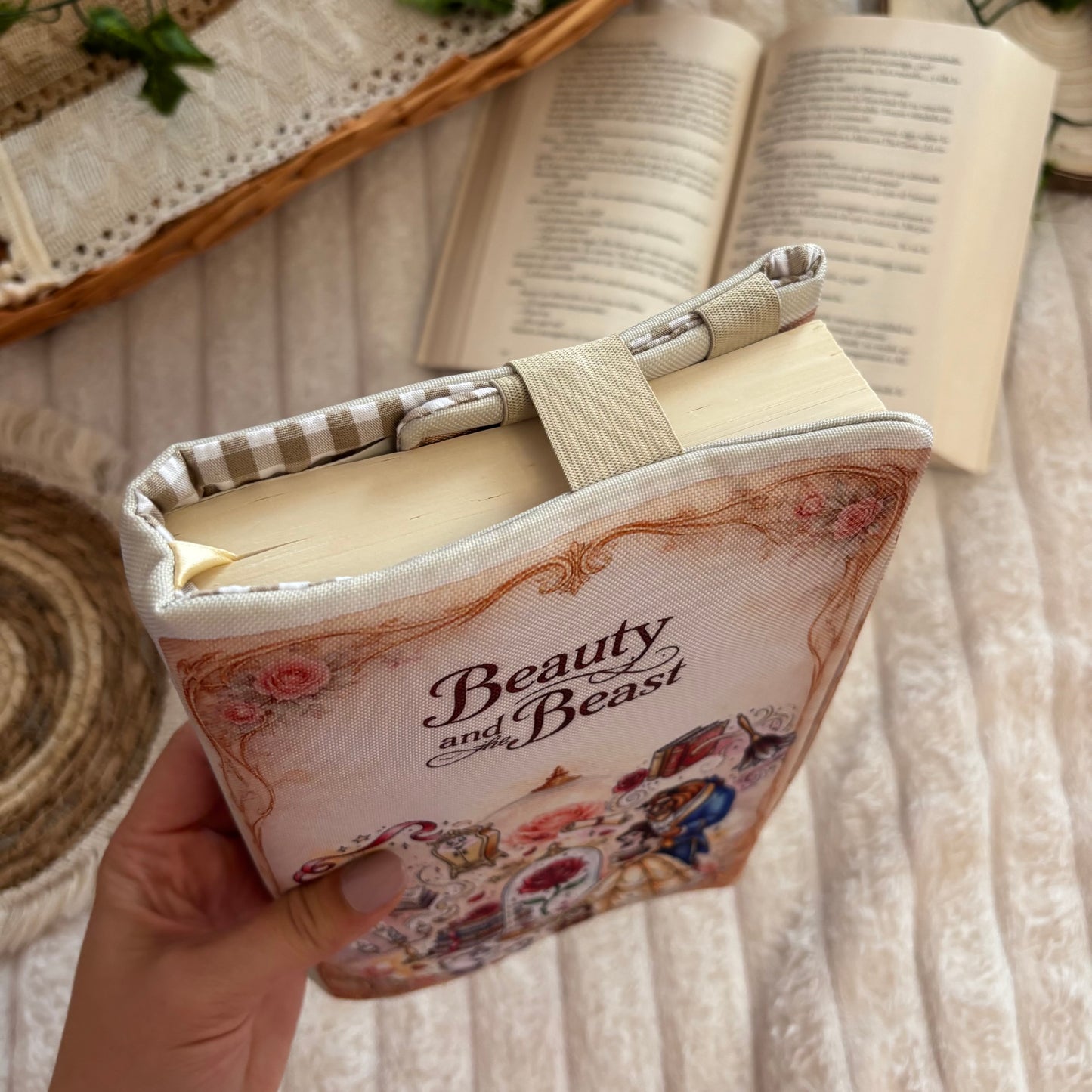 Funda ajustable érase una vez Bella y Bestia impermeable