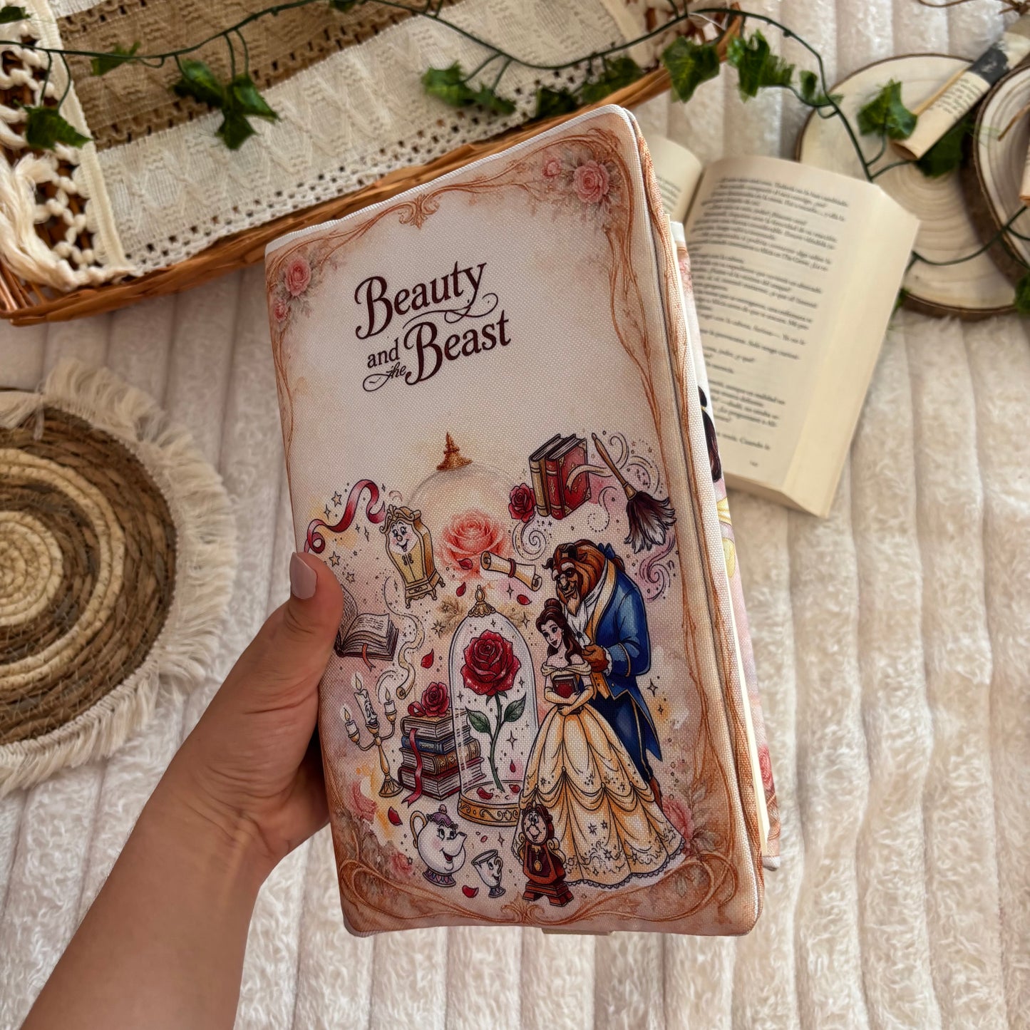 Funda ajustable érase una vez Bella y Bestia impermeable